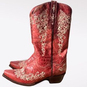 Corral like boots size 10 embroidered red leather boots with rhinestones